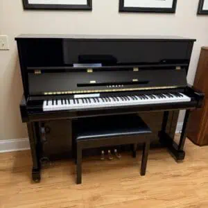 Yamaha B3SC3 #J40520280 Polished Ebony 48" Silent Upright Piano
